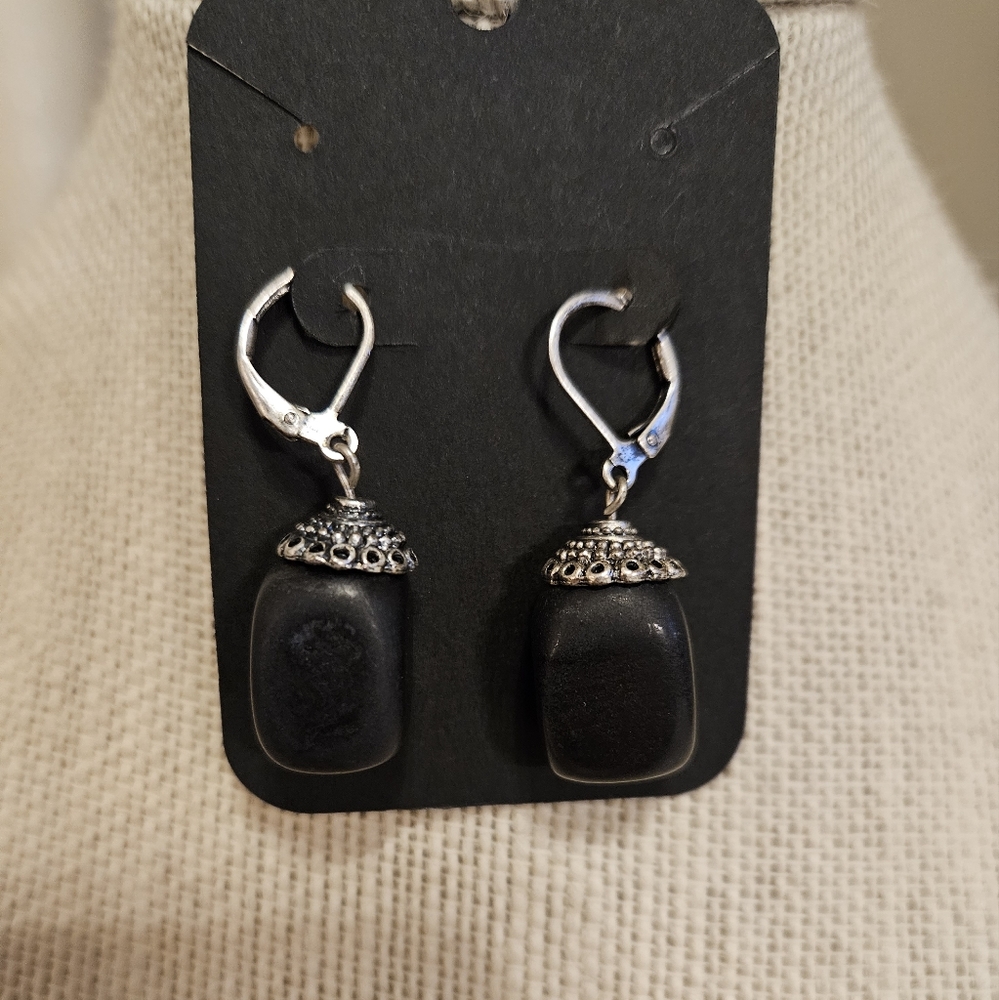 Black Stone Leverback Earrings